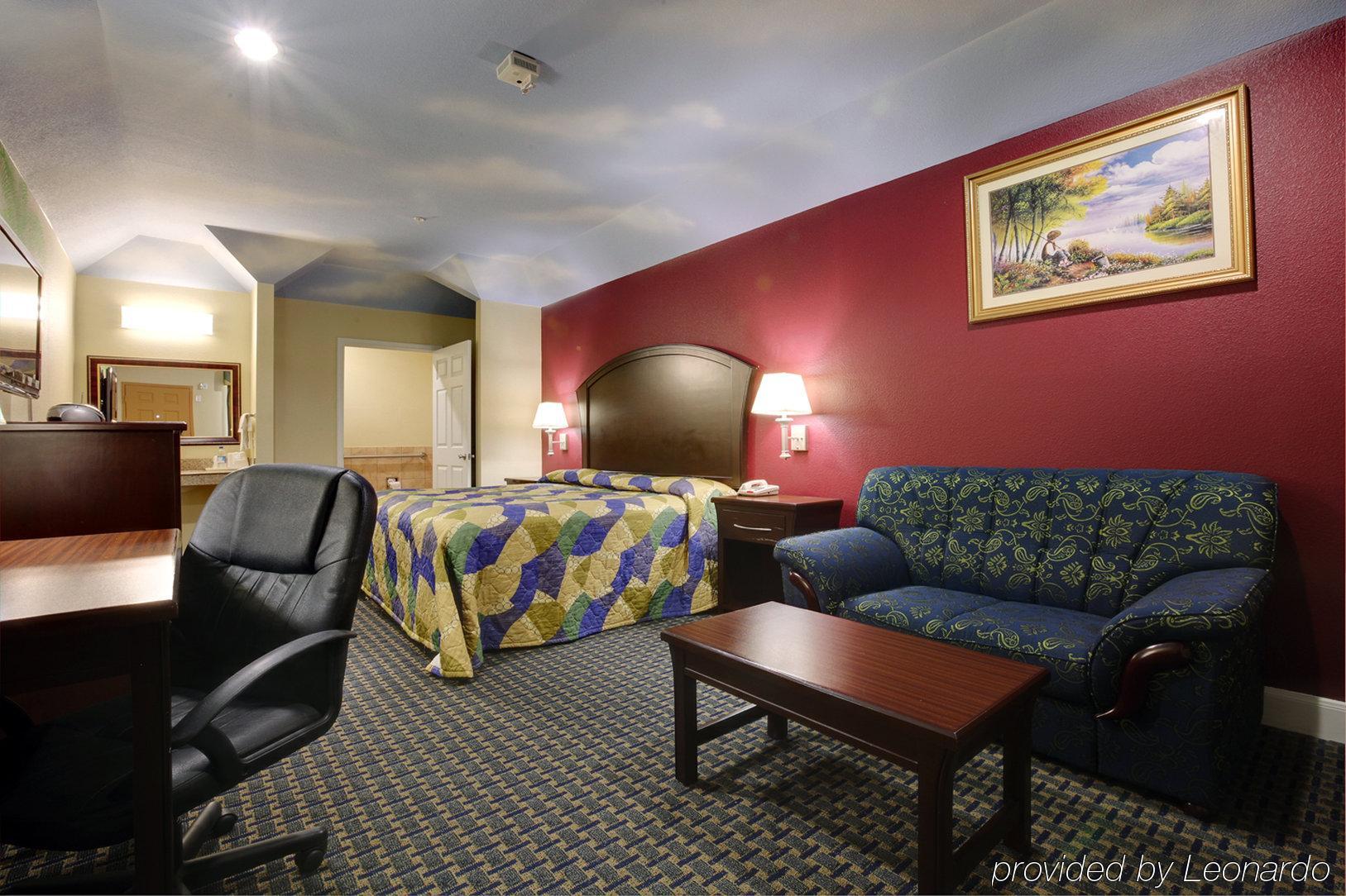 Americas Best Value Inn And Suites Houston / Tomball Parkway Стая снимка